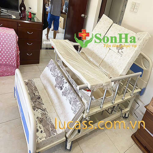 Giá giường y tế đa năng cho người già, người khuyết tật là bao nhiêu